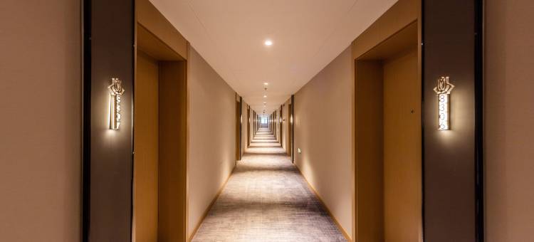 白玉兰酒店(天津汉沽百货大楼店)图片