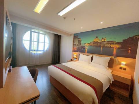 尚客优酒店(开封清明上河园鼓楼广场店)