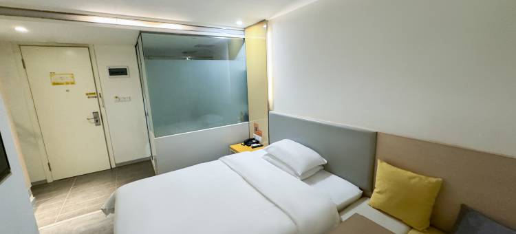 如家华驿酒店(哈尔滨哈西高铁站万达广场万达金街店)图片