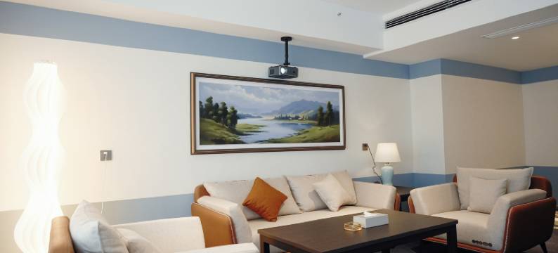 希尔曼假日酒店(驻马店玖隆茂购物公园市政府店)图片