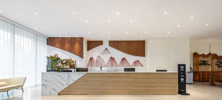 朗丽兹酒店(晋中奥特莱斯店)图片