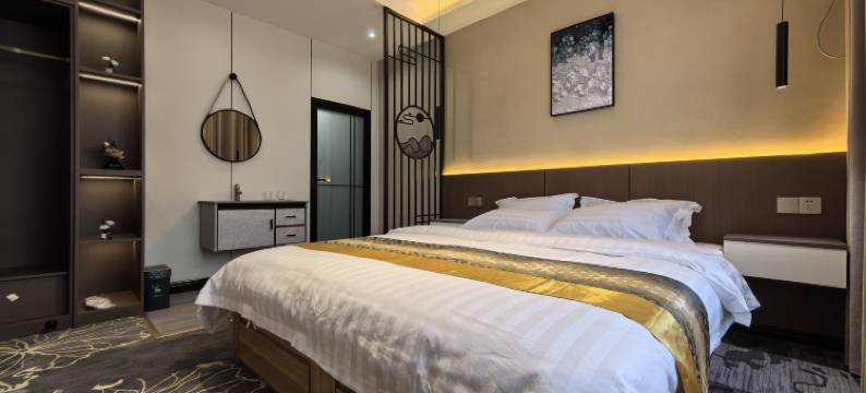 艾尚尼观影酒店图片