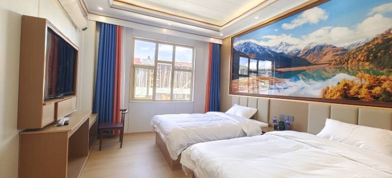 岗尖巴酒店图片