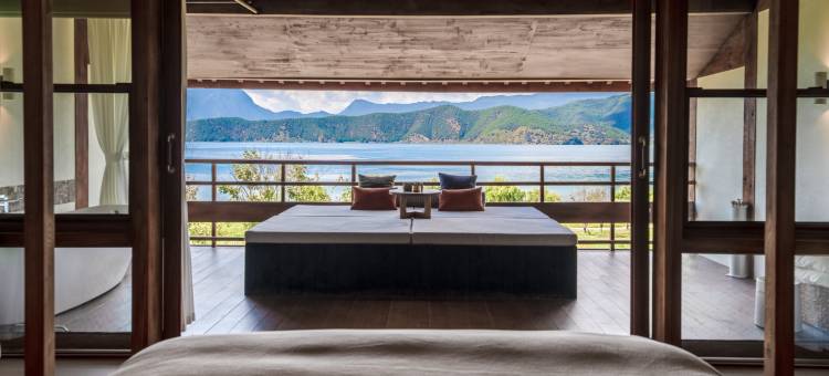 汀渺｜全视野格姆女神湖景度假酒店(泸沽湖蒗放码头店)图片