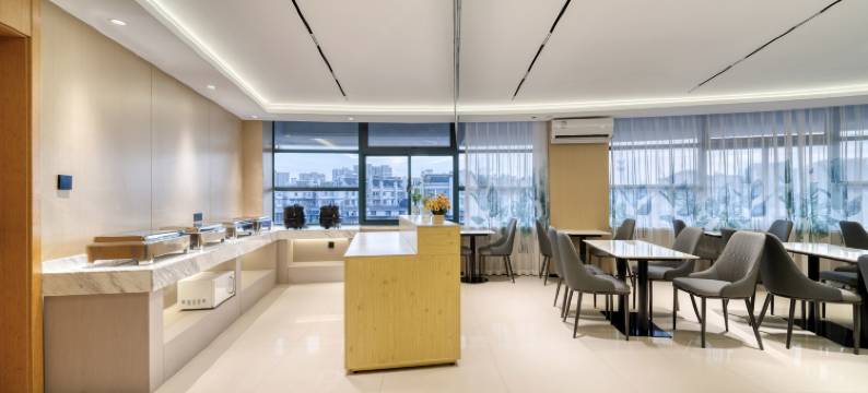 悦漫酒店(嘉兴平湖乍浦店)图片