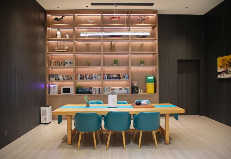 Mehood Hotel (Zhoushan Putuo Kaihong Square) Hotel Overview