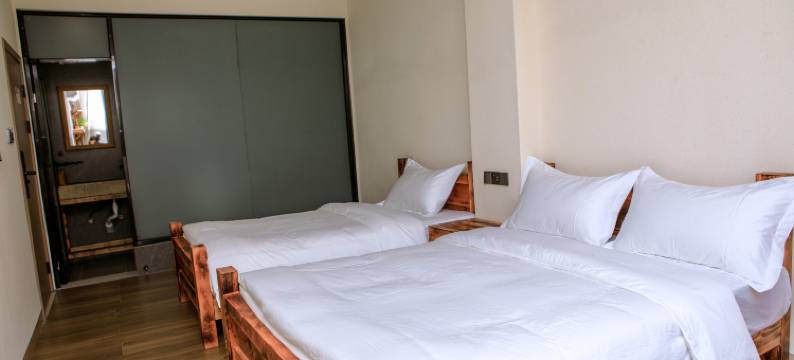 会泽芊訸影院名宿图片