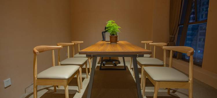 无隐良居酒店(文山光大广场店)图片