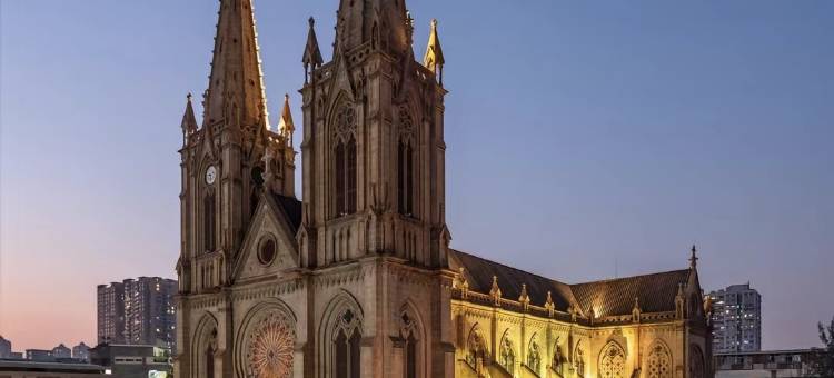 丽呈睿轩(广州北京路步行街农讲所地铁站店)图片