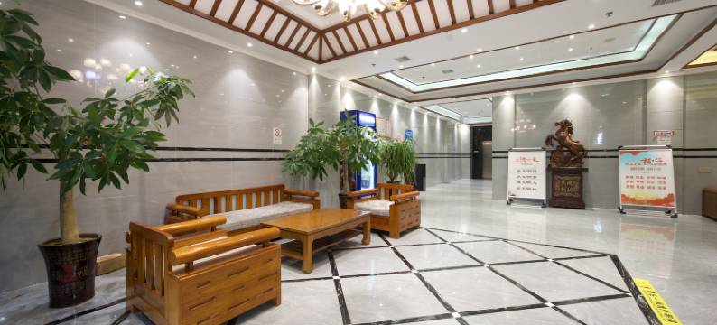 阜阳华悦商务酒店(阜阳汽配城店)图片