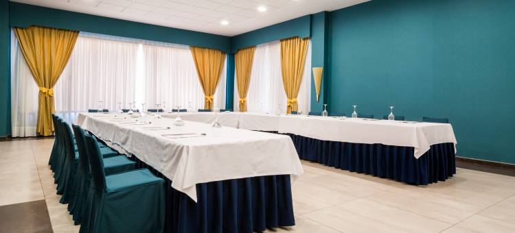 阿爾卡尼斯城飯店(Hotel Ciudad de Alcañiz)图片