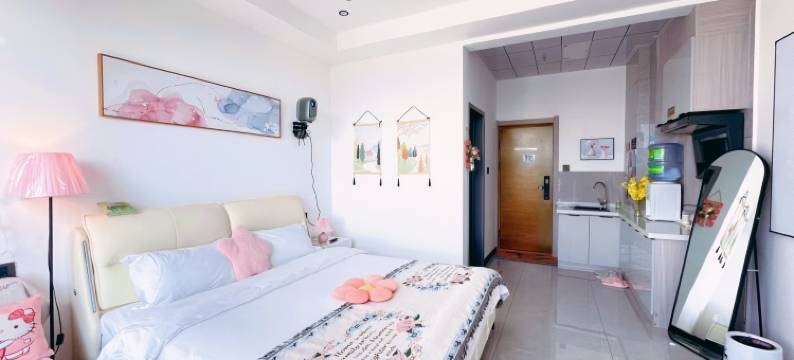 初见小屋民宿(浙商国际店)图片