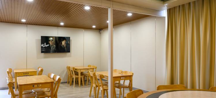 如家·华驿精选酒店(阜阳青颍国贸店)图片