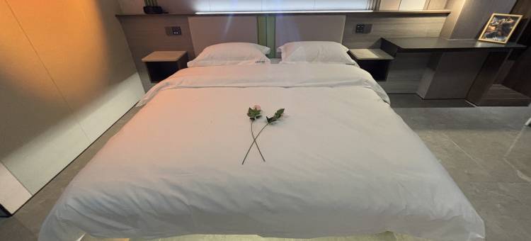 喜楹智行酒店(济源沁园路店)图片