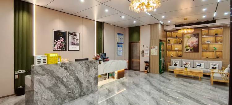 东兴铭娜酒店图片