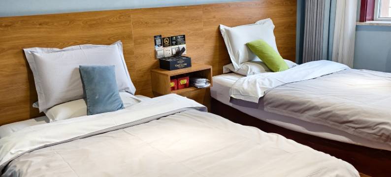 西宁柠萌酒店(城北吾悦广场沈那中学店)图片