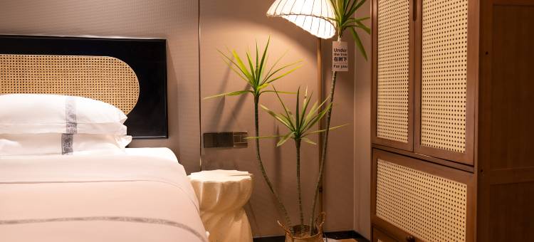 RICHON HOTEL·丽晨酒店(百色学院东合校区爱琴海购物广场店)图片
