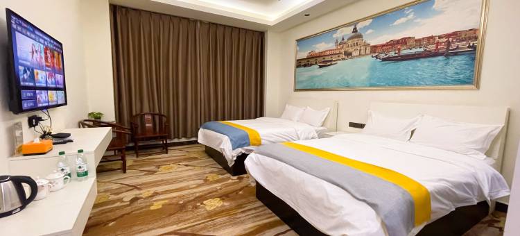 郁南合利大酒店图片