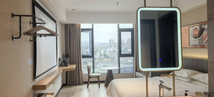 施秉云漫酒店(杉木河夜漂景区大门店)图片