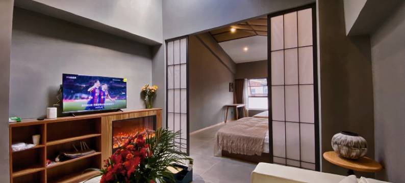 山南东望民宿(南京理工大学中山陵风景区店)图片