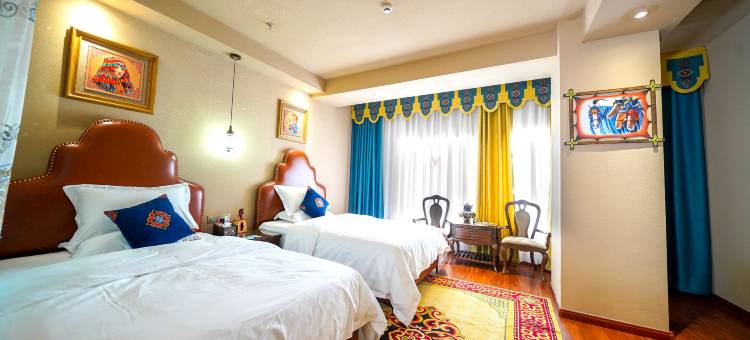 狼戈的家度假酒店(丝路之光旅游小镇火车站店)图片