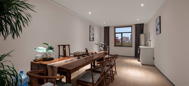 仟那美宿酒店(洛阳大卫天地解放路地铁站店)图片