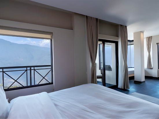 Nana Mountain Resort Mt. Annapurna View