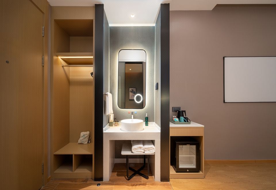 Magnotel Hotel (Jinzhong Lingshi Xinjian Street)Hotel Overview