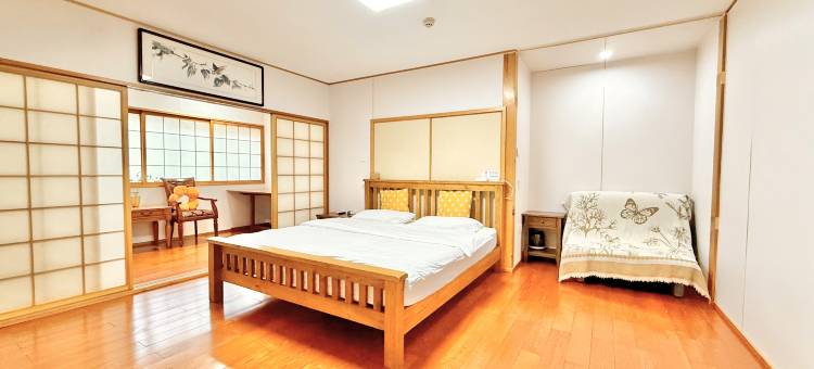 青岛永日香酒店(台东步行街海泊河公园地铁站店)图片