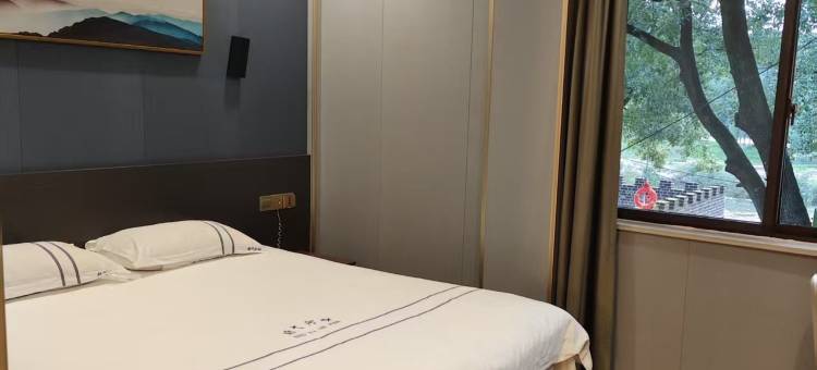 泾县舒弋河畔宾馆图片