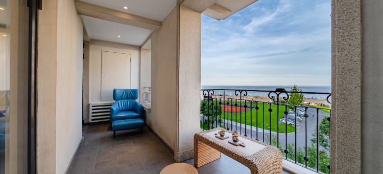 伴海·美胜民宿(蔚蓝海岸店)图片