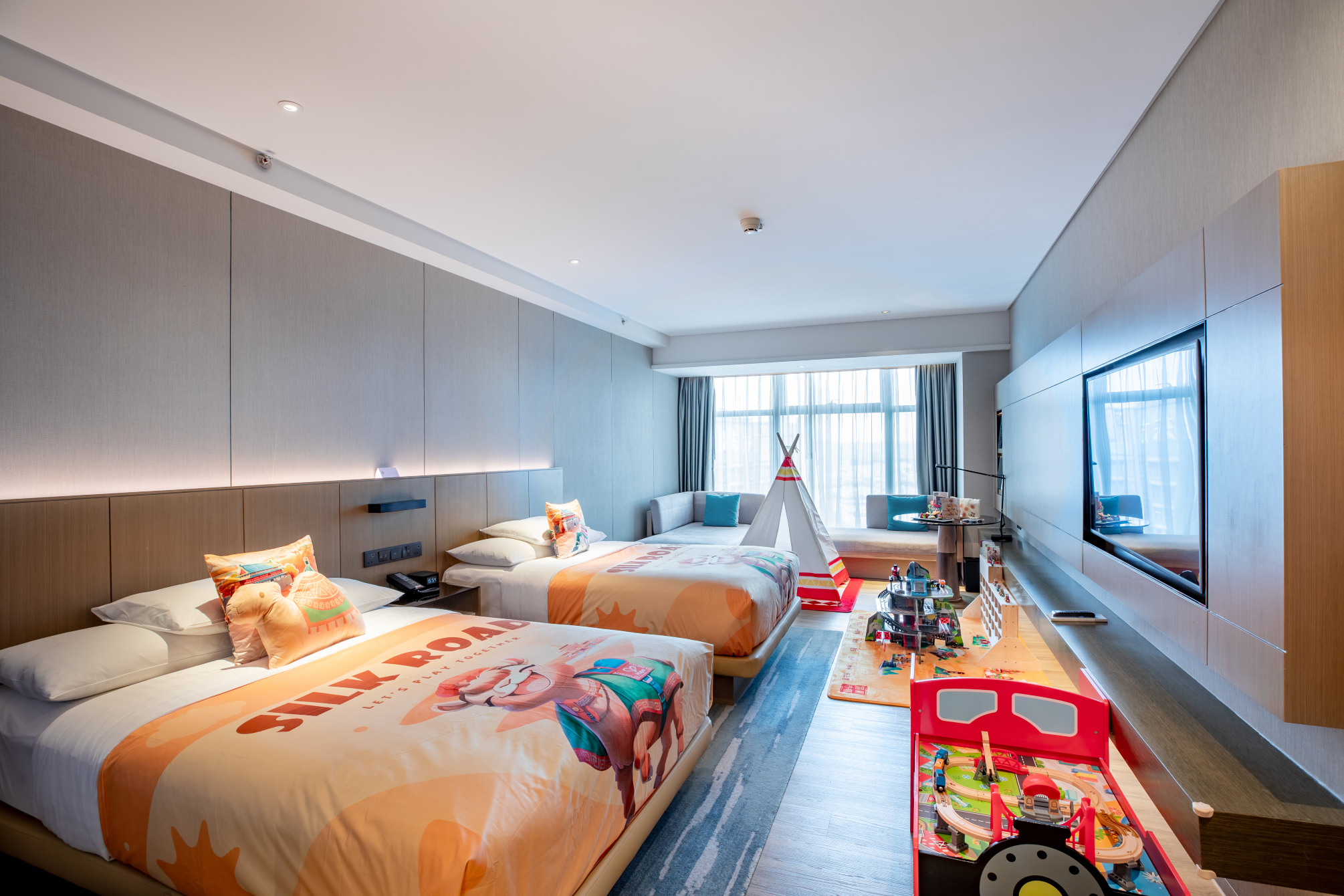 Courtyard by Marriott Shenzhen Baoan Hotel Overview