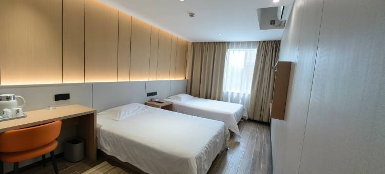 如家旗下·UP华驿智旅酒店(辛集皮革城市府大街店)图片