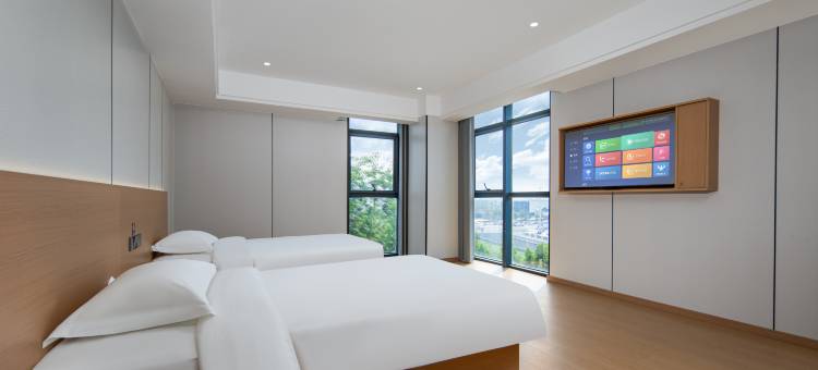 布丁严选酒店(盐城东台高铁站店)图片