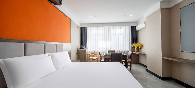 云朵轻语酒店(泰和客运站店)图片