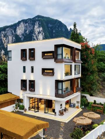 梵尘里·民宿(恩施大峡谷店)