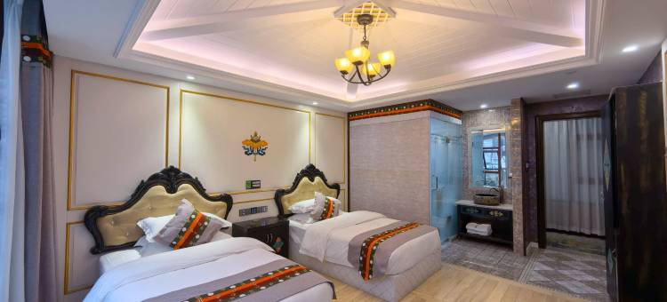 其米格·精品酒店(道孚鲜水镇店)图片