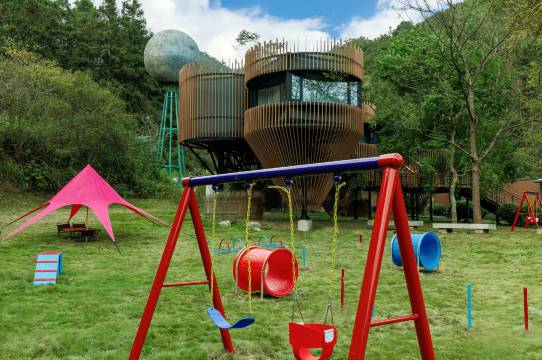 景德镇美集观山月宠物主题部落(三宝国际陶艺村店)图片