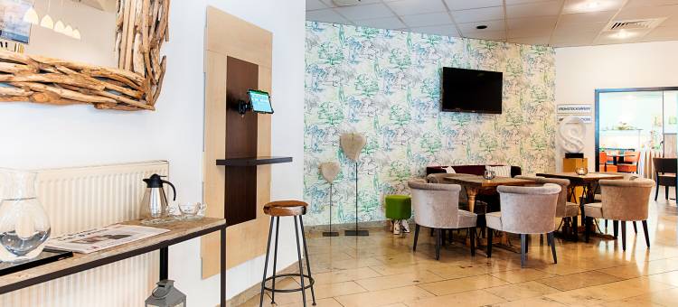 司徒加特楚丰豪仁 ACHAT 酒店(ACHAT Hotel Stuttgart Zuffenhausen)图片