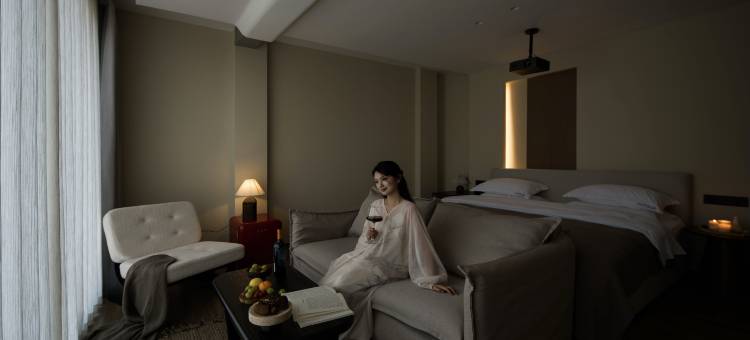 两三点雨·RAINNOOK·溯溪泳池设计师美宿(安吉云上草原店)图片
