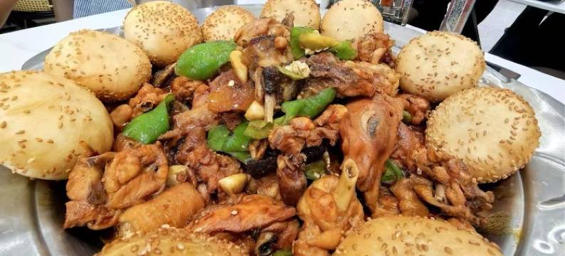 云台山向云端智能民宿(古洞窑服务区店)图片