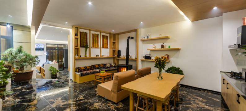 香境芳唐XIANGGELILAFTA·FANGTANG悦氧观景美宿(独克宗古城店)图片