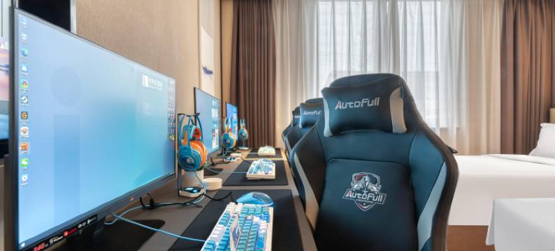 爱电竞酒店(武汉白沙洲杨泗港长江大桥店)图片