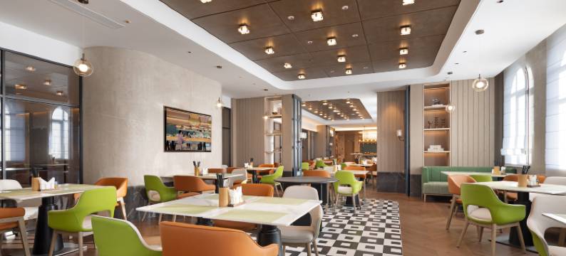 哈尔滨群力希尔顿惠庭酒店图片