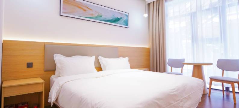 倾城文创客栈(长白山西景区旅游服务中心店)图片