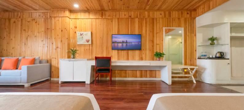 速8酒店(张家口崇礼区庆典广场酒店)图片