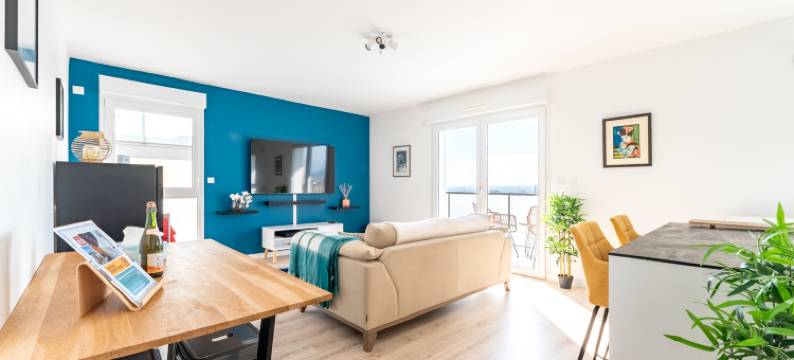 Apartment with Stunning Seine Views, BBQ Area, and Private Parking图片