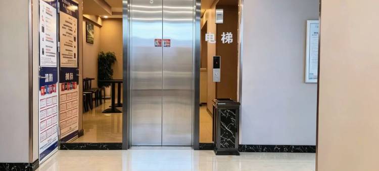 格林联盟酒店(乌鲁木齐机场店)图片
