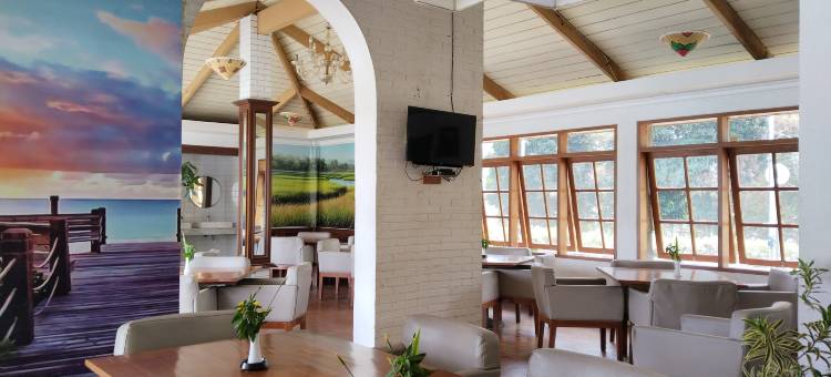 Megamendung Permai 度假酒店(MEGAMENDUNG PERMAI HOTEL & RESORT)图片