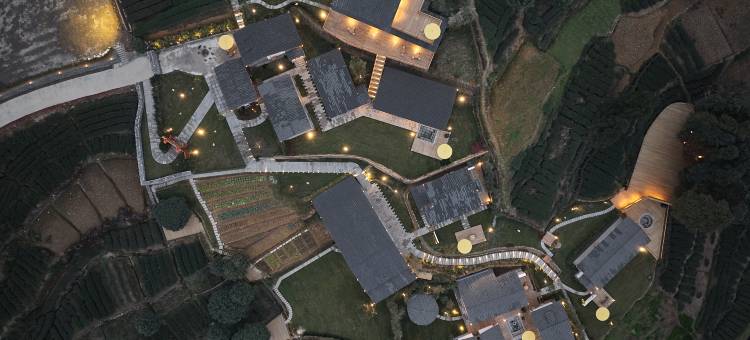 雅安草言殳舍图片